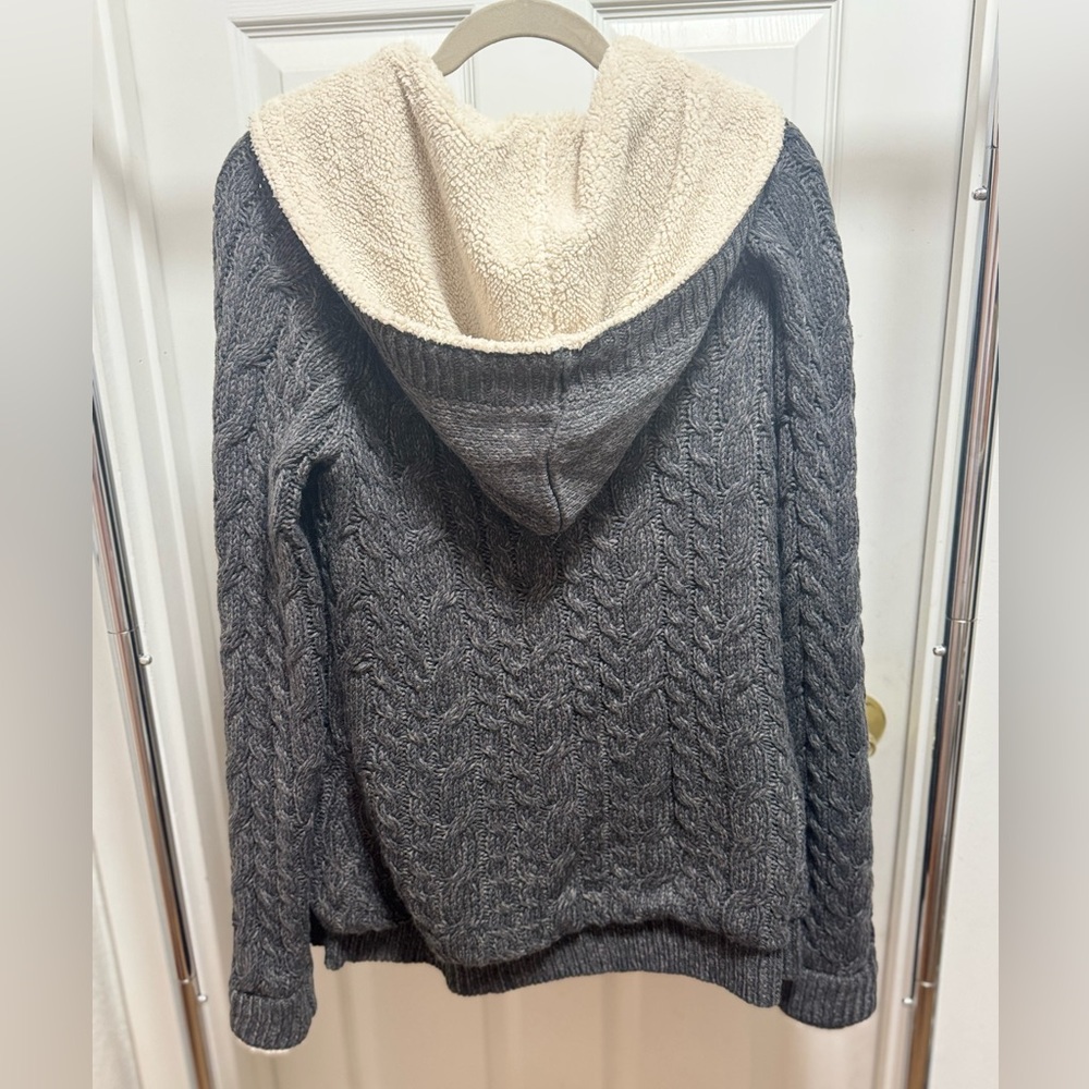 Cabela’s Cozy Deer Lodge Granite Charcoal Cream Women's Sweater Jacket - Picture 3 of 6